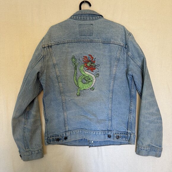 Levis 80’s Vintage 75504-0212 Denim Trucker Jacket Size Large Dragon Embroidery - Picture 4 of 14